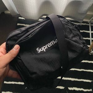 Supreme SS19 Shoulder Bag